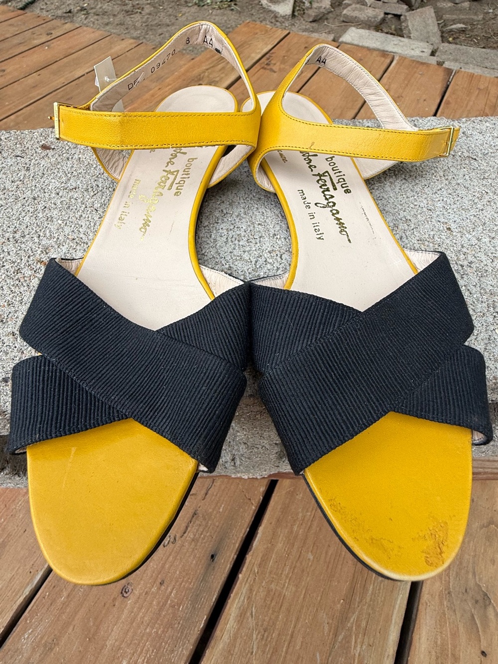 vintage Salvatore Ferragamo boutique slingback sandals